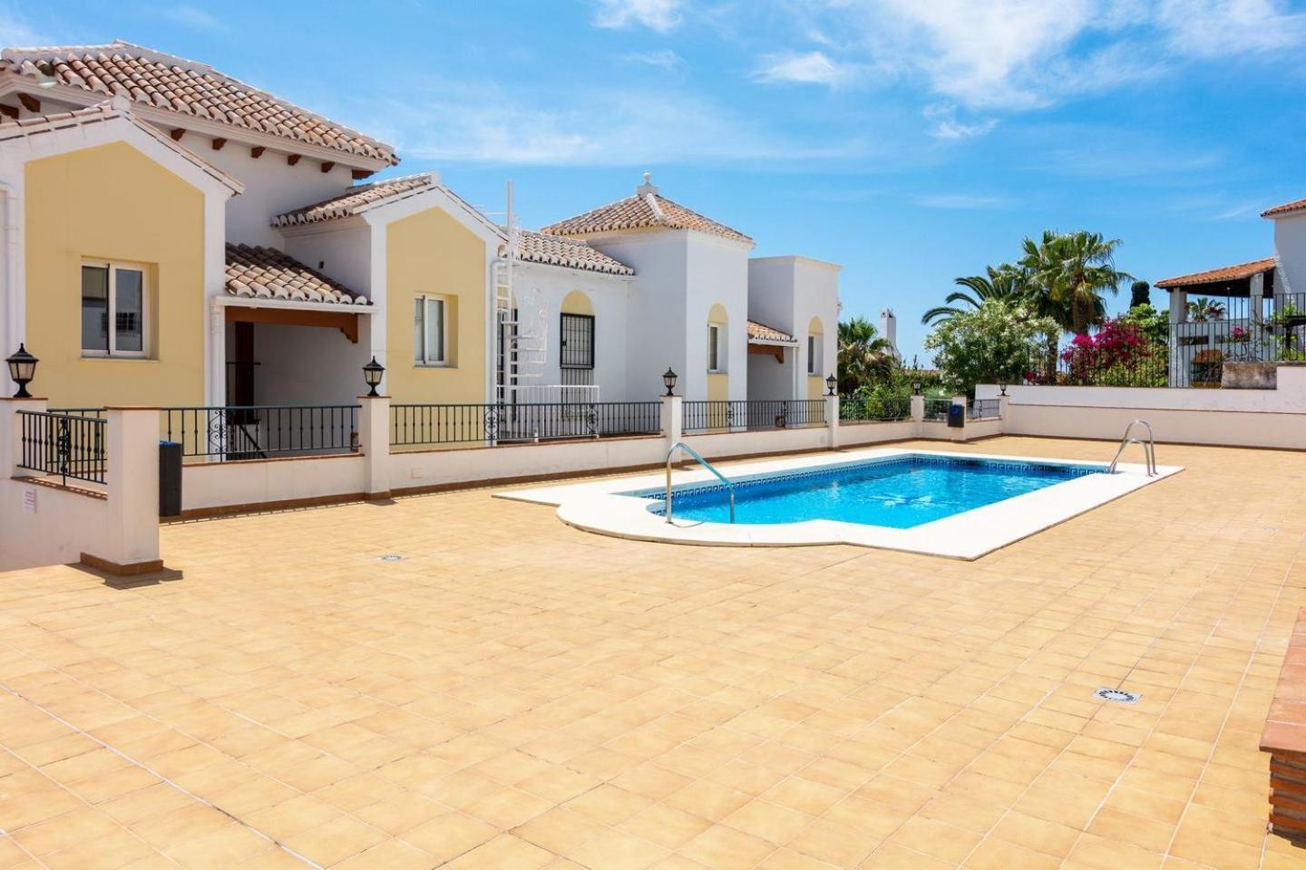 נרחה Apartamento Chimenea Playa - 2 Dormitorios Y Terraza מראה חיצוני תמונה